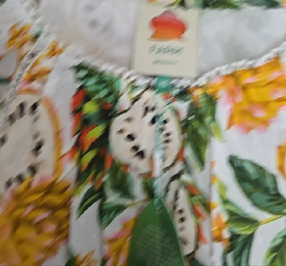 NWT FARM Rio Off-White Biriba Cropped Top Yellow Green Floral Puff Sleeve Blouse